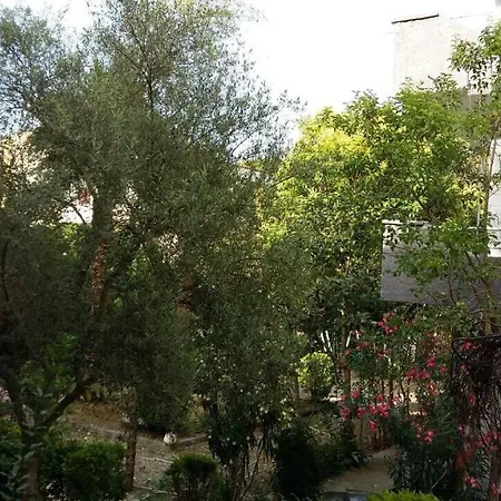 Benardi Ξενοδοχείο 3*