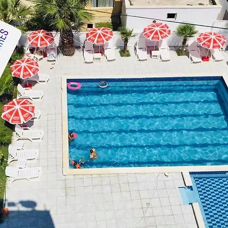 Ξενοδοχείο Benardi 3*